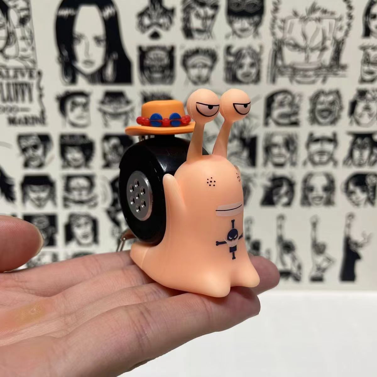 Luffy/Ace/Sabo Den Den Mushi recording sound toy keychain, exclusive sound retention, fun to accompany